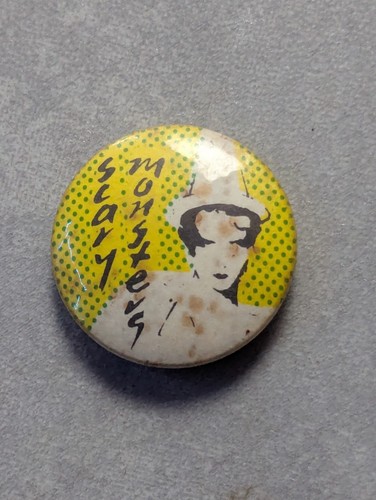 Vintage 80s david bowie pin - vintage,