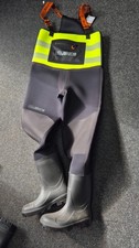 Two-Tone 5mm Neoprene Chest Wader, Thermal Insulation, Size 12 Boot