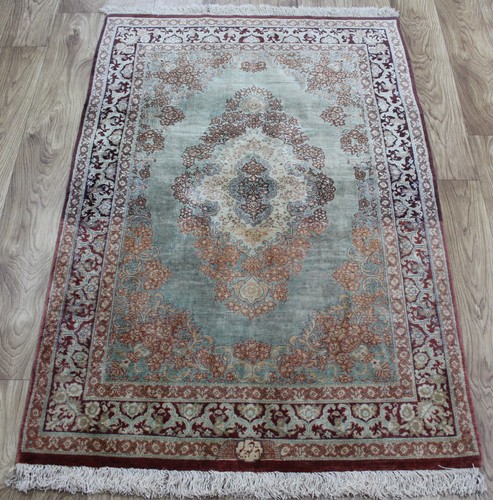 Antique oriental qoum - qoum, rug