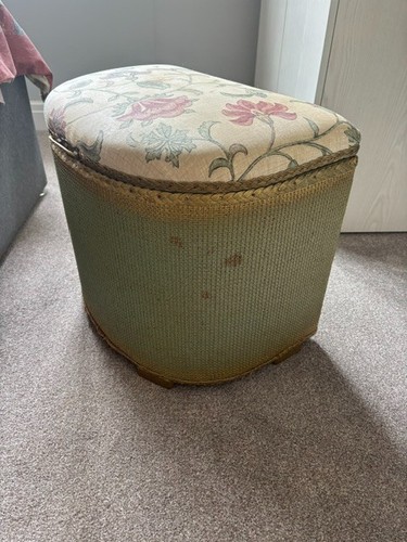 Lloyd loom style mid - style, century