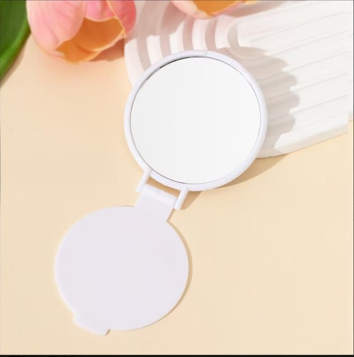 Small travel mirror make - small,