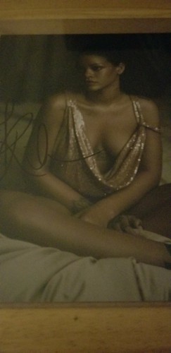 Sexy rihanna autographed - sexy,