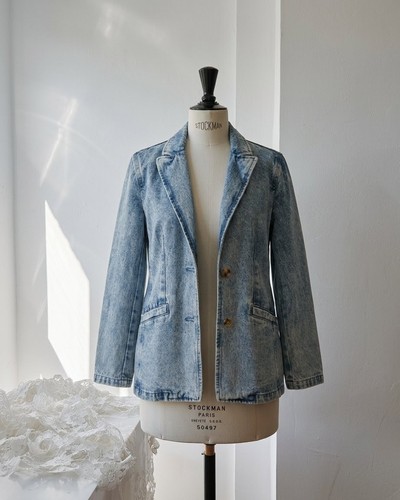 Levi strauss women s - strauss, co.