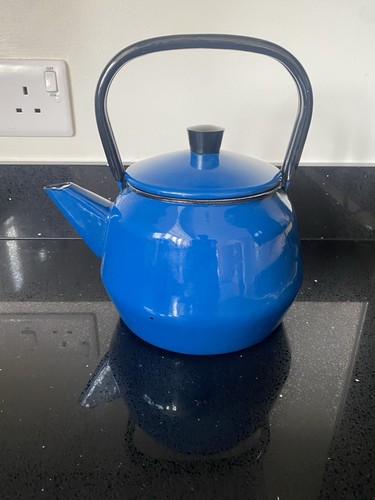 Vintage blue enamel kettle - blue,
