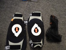 SixSixOne / 661 knee pads