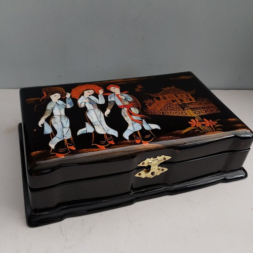 Vintage lacquer jewellery box - vintage,