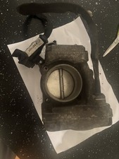 Mercedes Throttle Body 000 141