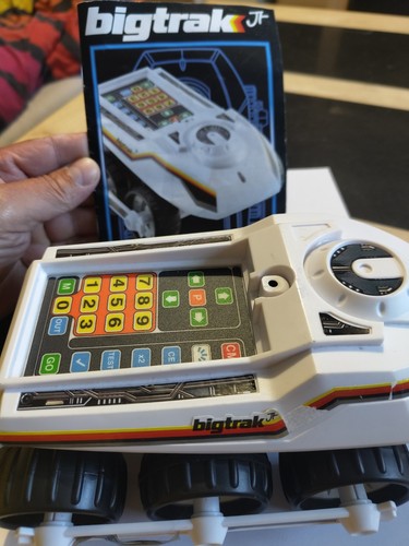 Bigtrak junior zeon - junior.,