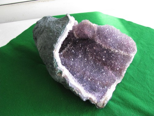 Amethyst purple calcite - purple,