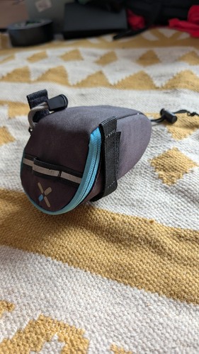 Btwin basic saddles and - btwin, 0.4l-basic