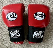 Cleto Reyes Adult Boxing Training Gloves 18oz