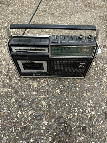 Sanyo 2526lg portable - sanyo,