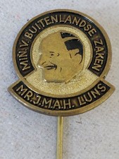 Vintage Dutch Political Pin
