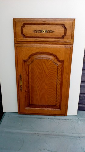 Solid medium oak kitchen - solid,