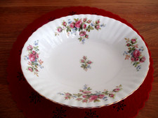 Royal Albert Moss Rose Oval