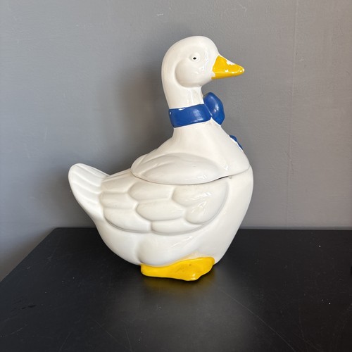 Large vintage 1980s goose - vintage,