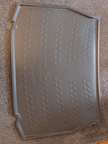Genuine toyota boot trunk - toyota,