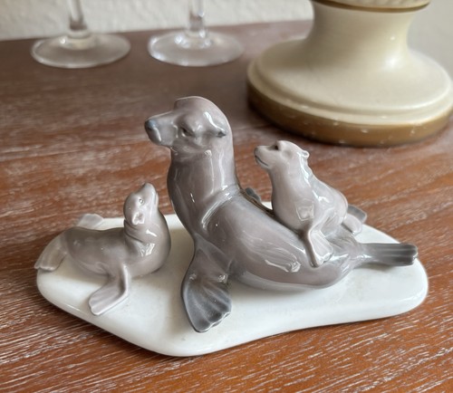 Lladro seal family porcelain - lladro,