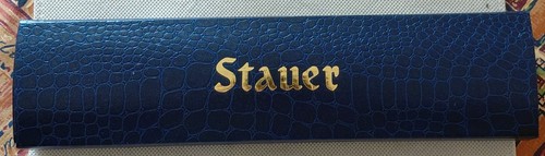 Stauer black dial - black,