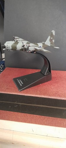 Atlas editions jet age - atlas,