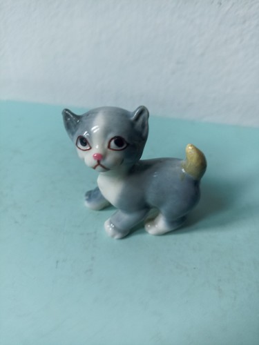 Lovely vintage wade pets - lovely,
