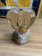 Vintage Heart Shaped Snow