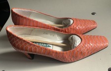 Vintage snake skin shoes size