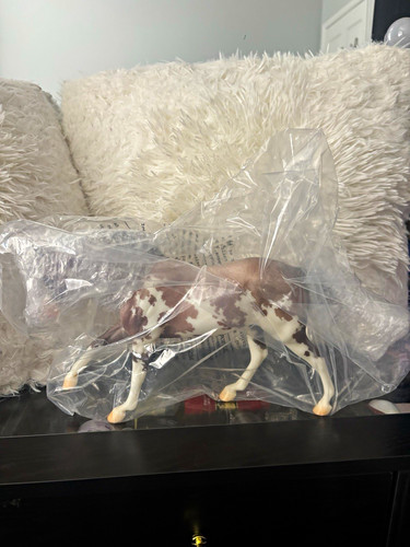 Breyer arts surprise - surprise, matte