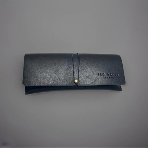 Ted baker london black soft - london,