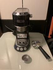De'Longhi EC680.BK Dedica