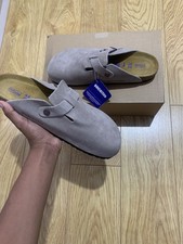 Sand/grey Birkenstocks