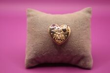 Winnie the Pooh Metal Pin Badge Collectable