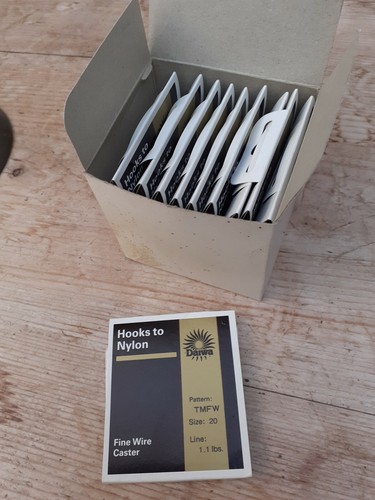 Vintage diawa hooks - vintage, to