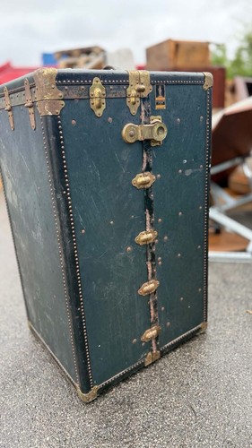 Antique oshkosh wardrobe - oshkosh,