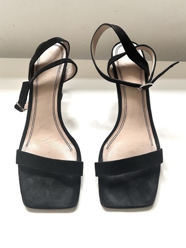 Russell bromley - russell, &