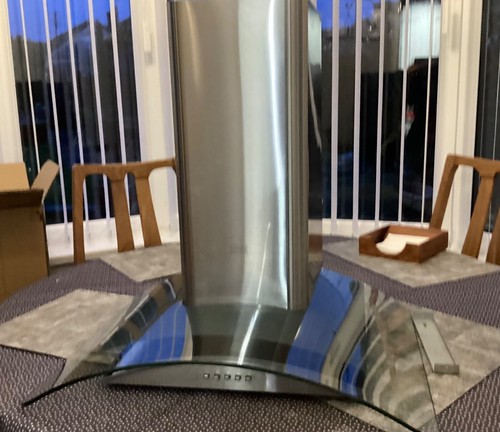 Kitchen cooker hood
