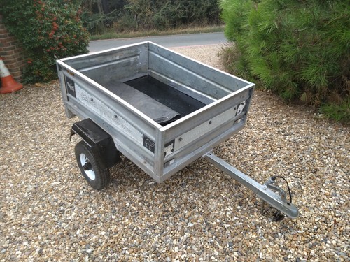 Galvanised tipping trailer - ,