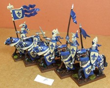 Warhammer Mounted Bretonnian Knights x5 - plastic - painted- Lot BW7 (BU)