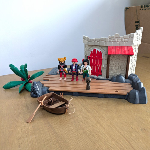 Playmobil pirate dock - pirate, dock/jetty