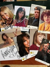 (ED2) EMMERDALE CAST CARDS SOME RARE GENUINE HAND SIGNED AUTOGRAPHS SOAP ITV TV