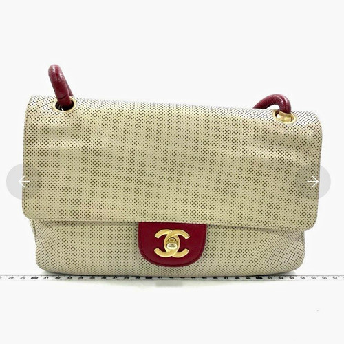 Chanel classic flap - chanel,