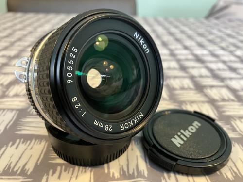 Nikon nikkor 28mm 2 - 28mm, f/2.8