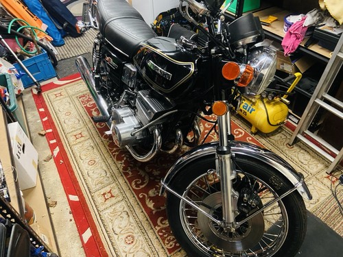 Suzuki 550 - gt,