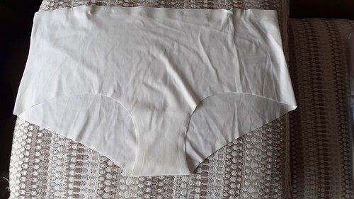 Primark white knickers - primark, size