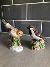 2 Danbury Mint Bird Figurines. Sparrow And Snow Bunting. 4” & 4.5”