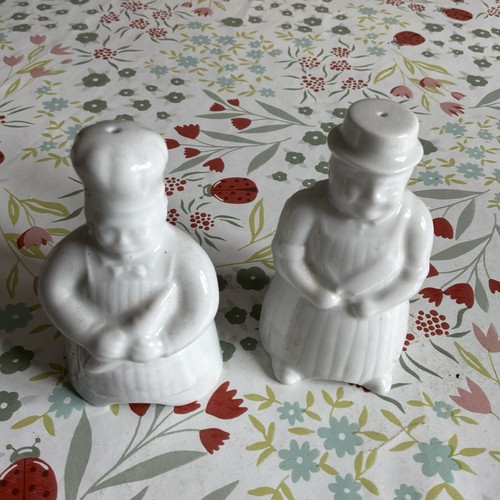 Novelty pottery english white - english,