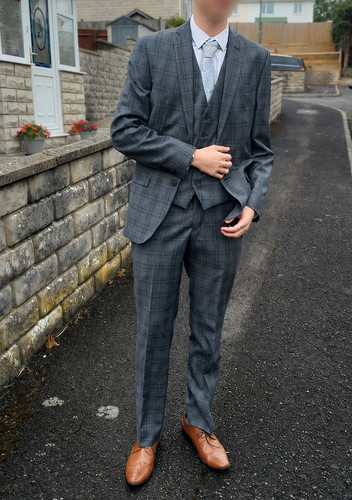 Piece boys suit used - piece,
