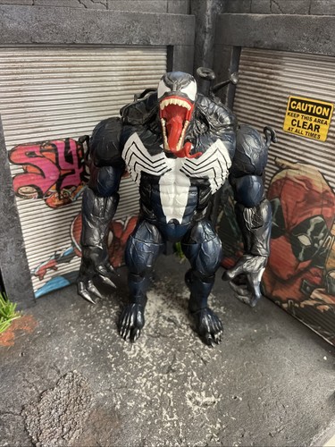 Marvel legends monster venom - legends,