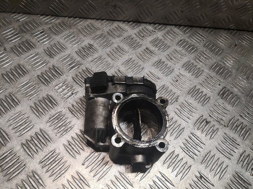 Mercedes benz throttle gas - mercedes-benz,