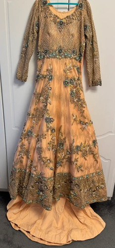 Women peach and gold - women’s,